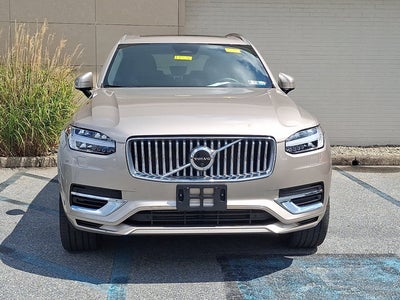 2024 Volvo XC90 Recharge Plug-In Hybrid Ultimate Bright Theme