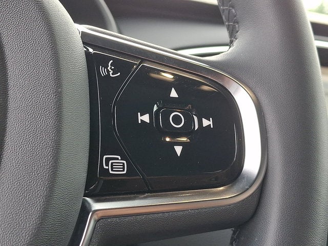 2024 Volvo XC90 Recharge Plug-In Hybrid Ultimate Bright Theme