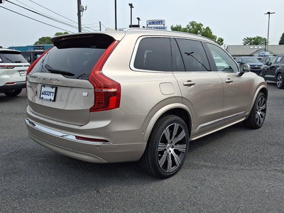 2024 Volvo XC90 Recharge Plug-In Hybrid Ultimate Bright Theme