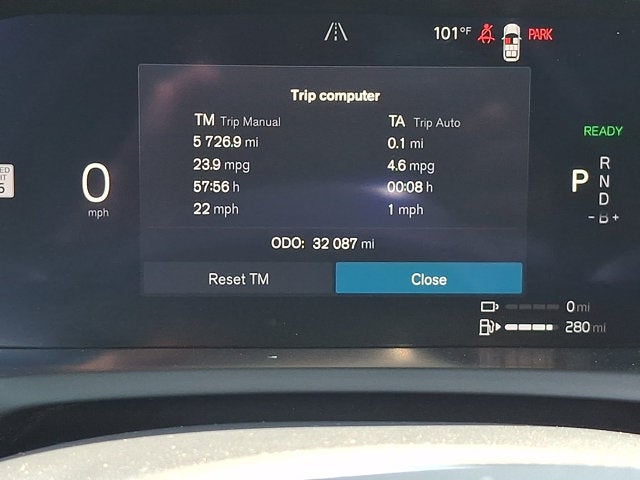 2024 Volvo XC90 Recharge Plug-In Hybrid Ultimate Bright Theme