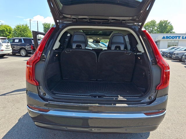 2024 Volvo XC90 Recharge Plug-In Hybrid Ultimate Bright Theme