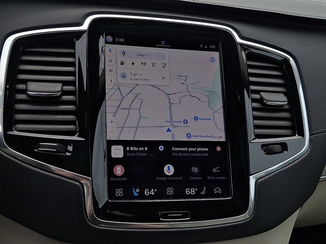 2023 Volvo XC90 Recharge Plug-In Hybrid Ultimate Dark Theme
