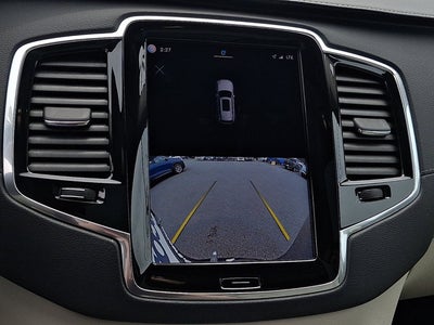 2023 Volvo XC90 Recharge Plug-In Hybrid Ultimate Dark Theme