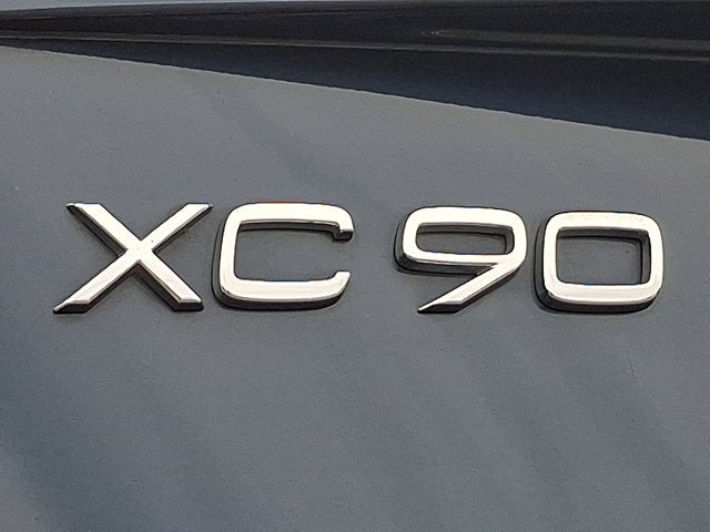 2023 Volvo XC90 Recharge Plug-In Hybrid Ultimate Dark Theme