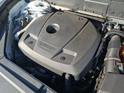 2023 Volvo XC90 Recharge Plug-In Hybrid Ultimate Dark Theme