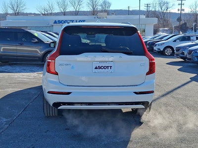 2023 Volvo XC90 Recharge Plug-In Hybrid Ultimate Dark Theme