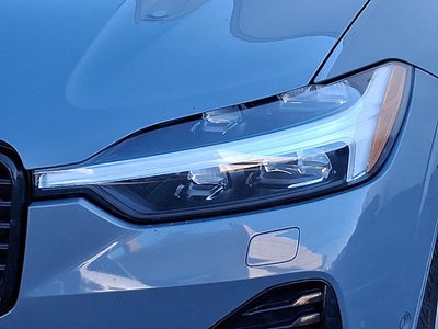 2024 Volvo XC60 Recharge Plug-In Hybrid T8 Plus Dark Theme