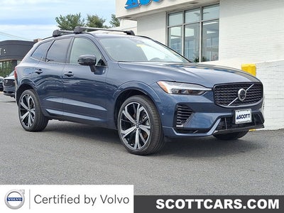 2024 Volvo XC60 Recharge Plug-In Hybrid Ultimate Dark Theme