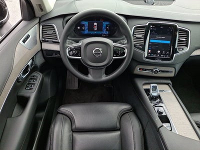 2025 Volvo XC90 Plug-In Hybrid Ultra