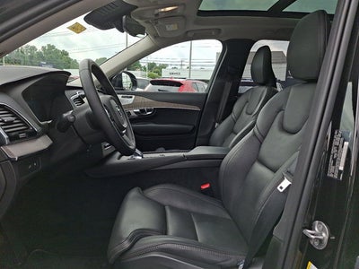 2025 Volvo XC90 Plug-In Hybrid Ultra