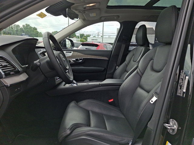 2025 Volvo XC90 Plug-In Hybrid Ultra
