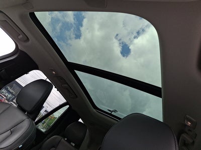 2025 Volvo XC90 Plug-In Hybrid Ultra