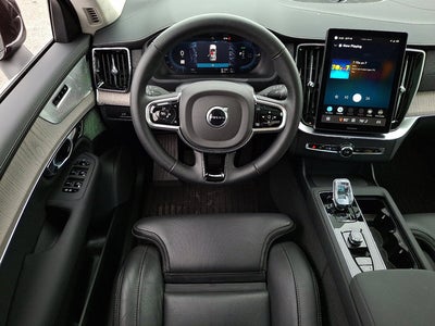 2025 Volvo XC90 Plug-In Hybrid Ultra