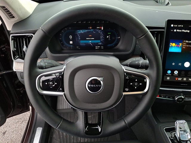 2025 Volvo XC90 Plug-In Hybrid Ultra