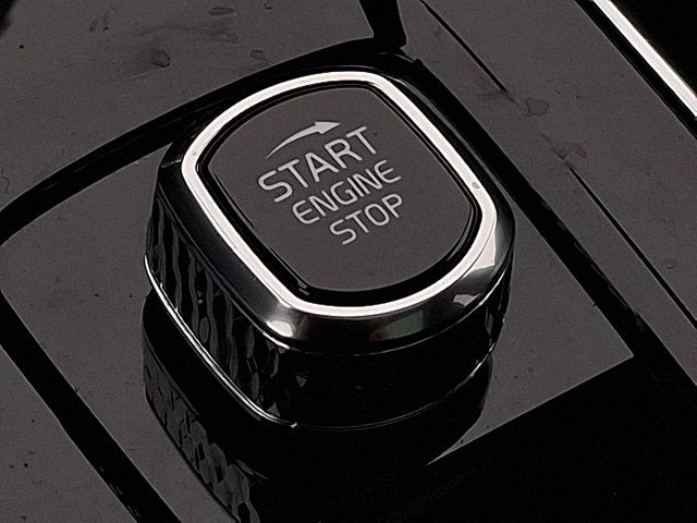 2025 Volvo XC90 Plug-In Hybrid Ultra