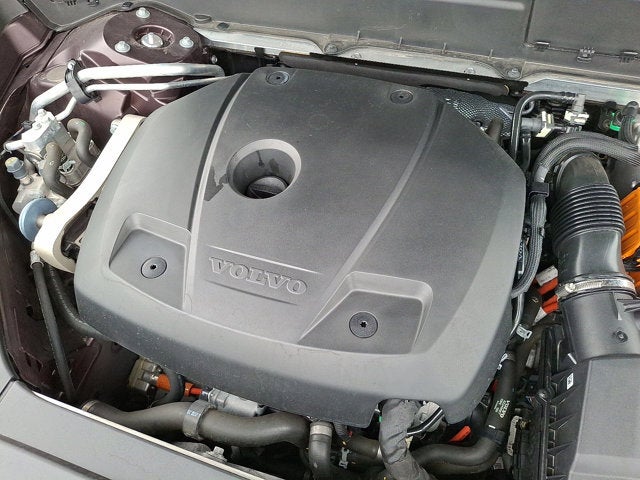 2025 Volvo XC90 Plug-In Hybrid Ultra