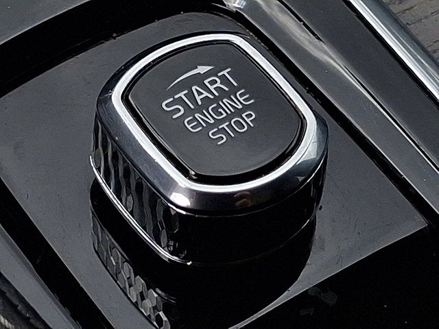 2024 Volvo XC90 Recharge Plug-In Hybrid Ultimate