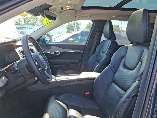 2024 Volvo XC90 Recharge Plug-In Hybrid Ultimate