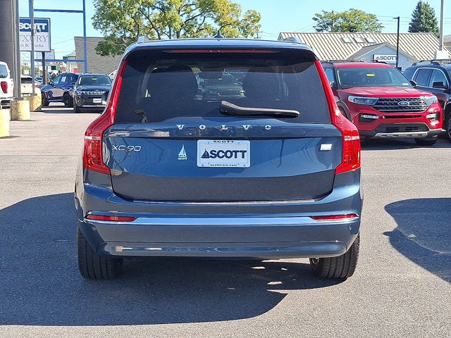 2024 Volvo XC90 Recharge Plug-In Hybrid Ultimate
