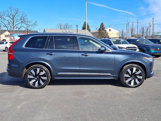 2024 Volvo XC90 Recharge Plug-In Hybrid Ultimate