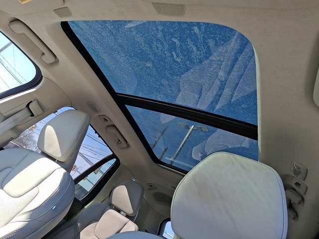 2025 Volvo XC90 Plug-In Hybrid Ultra