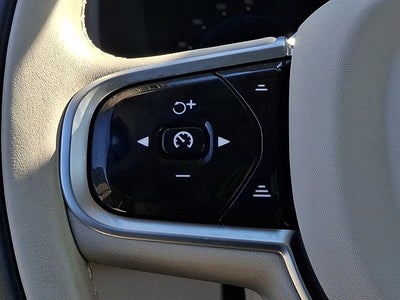 2025 Volvo XC90 Plug-In Hybrid Ultra