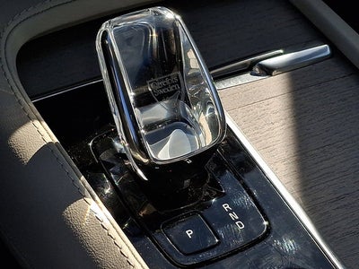 2025 Volvo XC90 Plug-In Hybrid Ultra