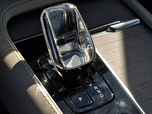 2025 Volvo XC90 Plug-In Hybrid Ultra