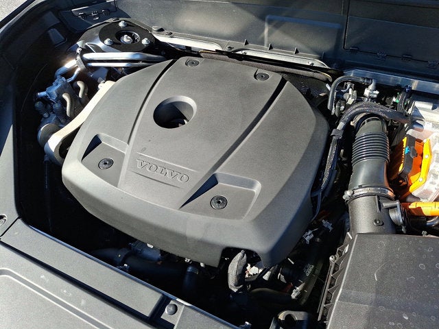 2025 Volvo XC90 Plug-In Hybrid Ultra