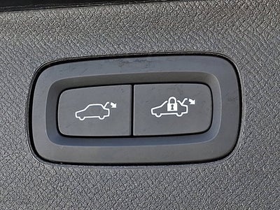 2025 Volvo XC90 Plug-In Hybrid Ultra