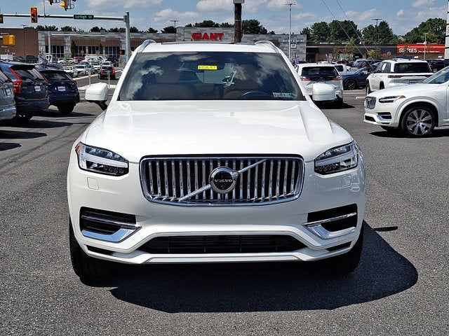 2025 Volvo XC90 Plug-In Hybrid Ultra