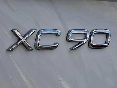 2025 Volvo XC90 Plug-In Hybrid Ultra
