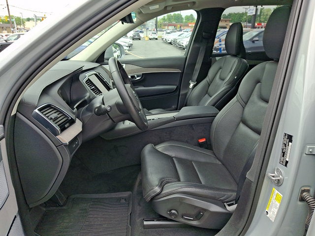 2025 Volvo XC90 Plug-In Hybrid Ultra