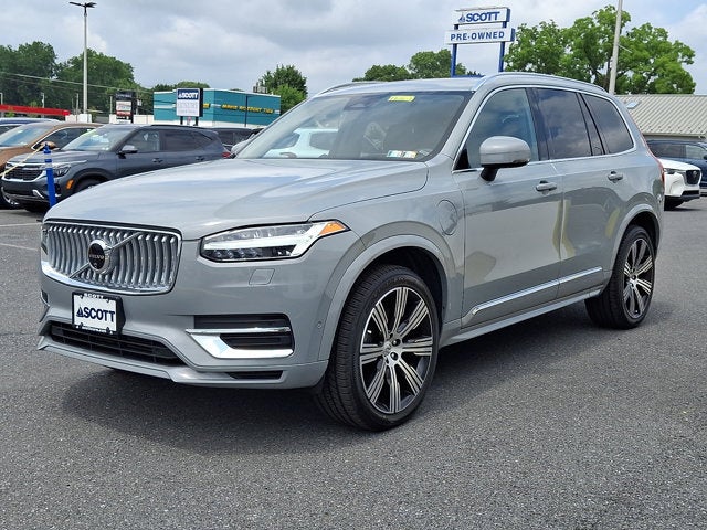 2025 Volvo XC90 Plug-In Hybrid Ultra