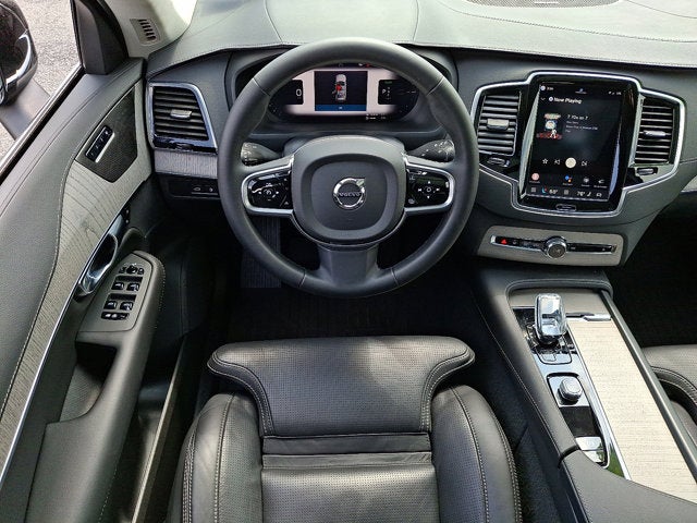 2025 Volvo XC90 Plug-In Hybrid Ultra