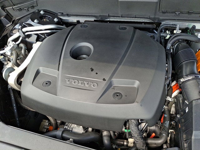 2025 Volvo XC90 Plug-In Hybrid Ultra