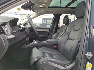 2025 Volvo XC90 Plug-In Hybrid Ultra