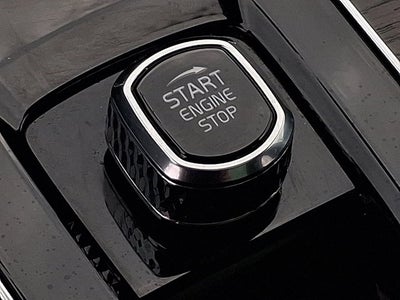 2025 Volvo XC90 Plug-In Hybrid Ultra