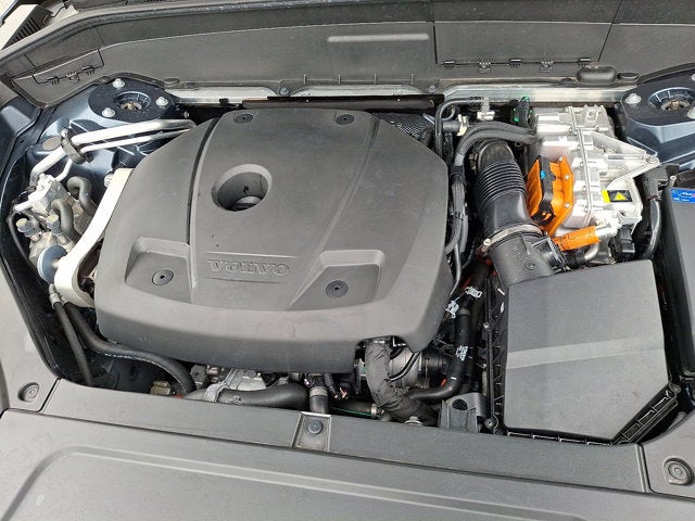 2025 Volvo XC90 Plug-In Hybrid Ultra