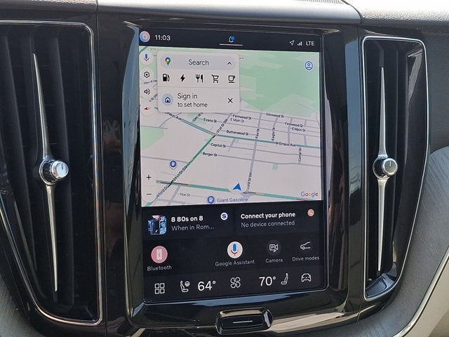 2025 Volvo XC60 Plug-In Hybrid Plus