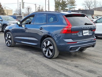 2025 Volvo XC60 Plug-In Hybrid Plus
