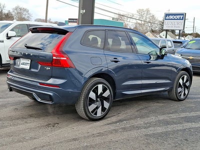 2025 Volvo XC60 Plug-In Hybrid Plus