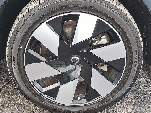 2025 Volvo XC60 Plug-In Hybrid Plus