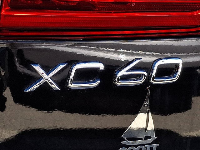 2025 Volvo XC60 Plug-In Hybrid Core