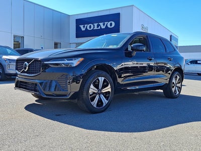 2025 Volvo XC60 Plug-In Hybrid Core