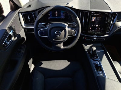 2025 Volvo XC60 Plug-In Hybrid Core