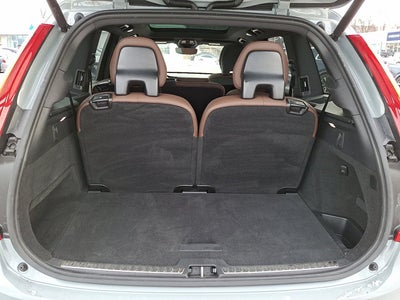 2024 Volvo XC90 Plus Bright Theme