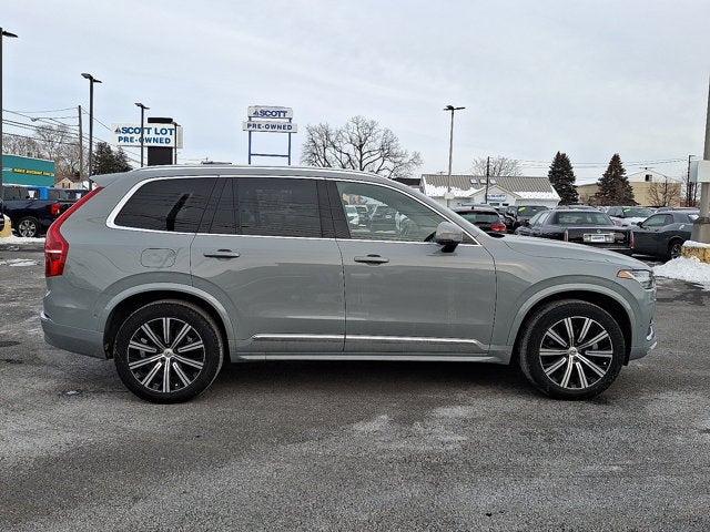 2024 Volvo XC90 Plus Bright Theme