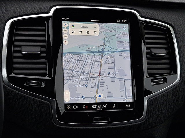 2024 Volvo XC90 Plus Bright Theme