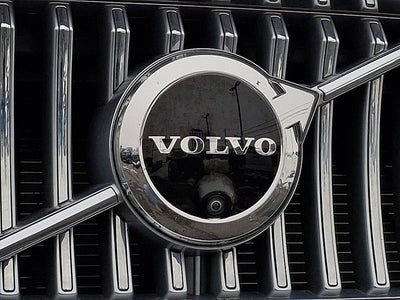 2024 Volvo XC90 Plus Bright Theme